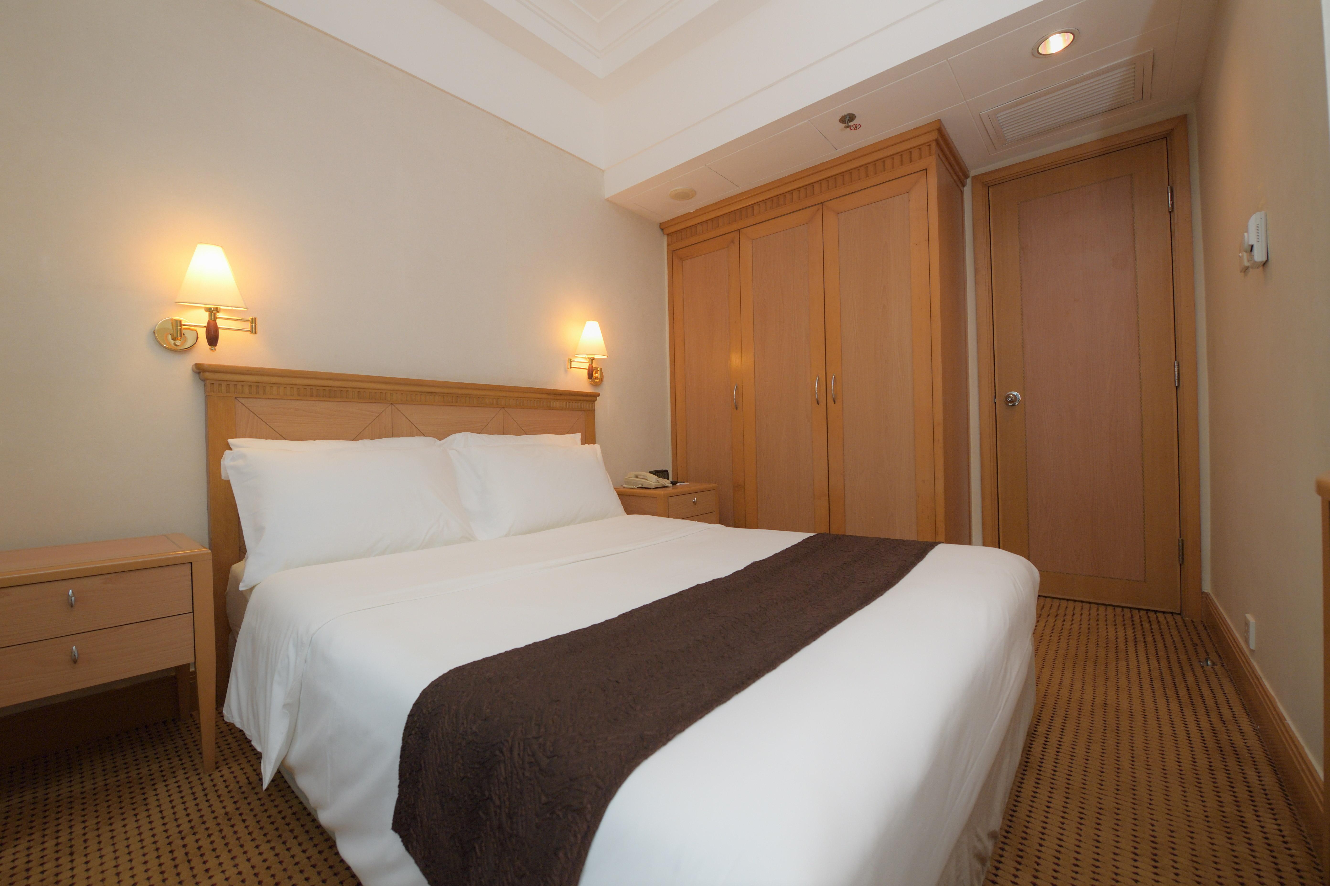 Ramada Hong Kong Grand View Hotel Bagian luar foto