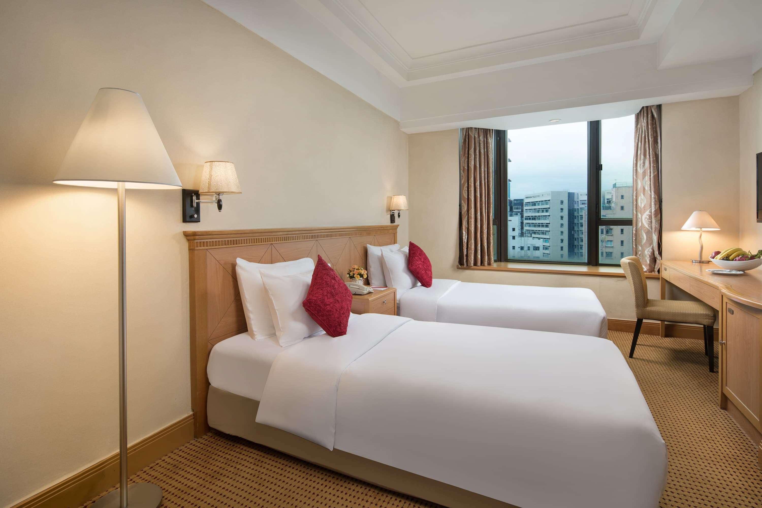 Ramada Hong Kong Grand View Hotel Bagian luar foto