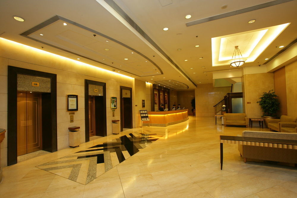 Ramada Hong Kong Grand View Hotel Bagian luar foto