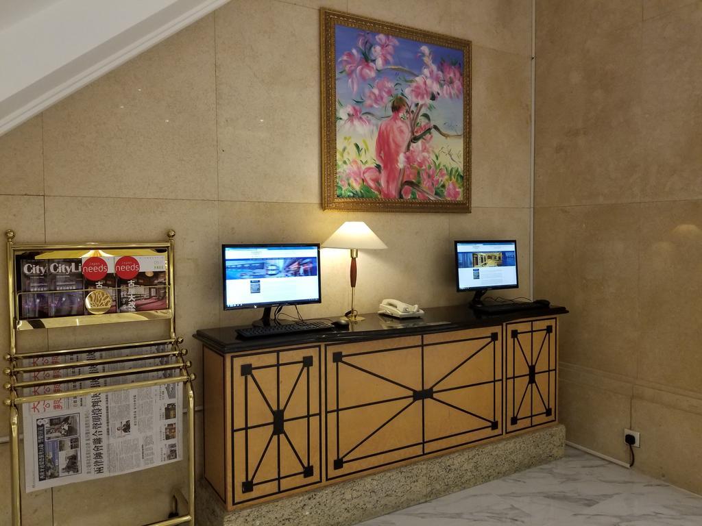 Ramada Hong Kong Grand View Hotel Bagian luar foto